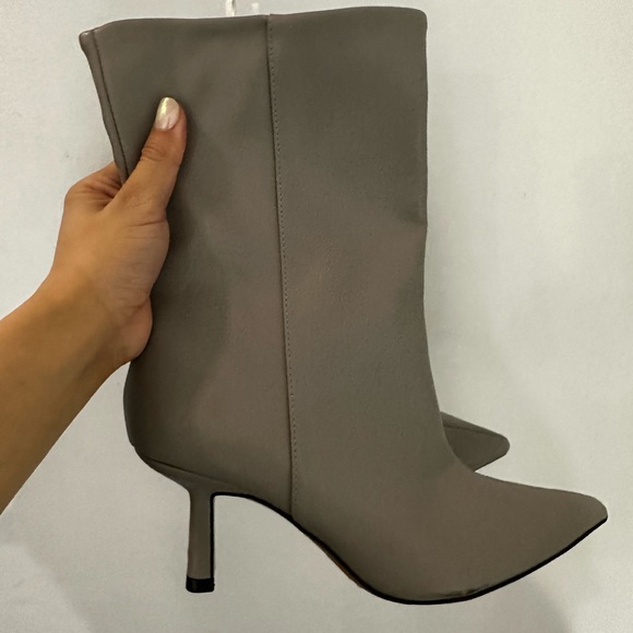 H&M Faux Leather Calf Length Heel Booties - Picture 1 of 5